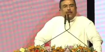 দ্বিতীয়ার দিনেই ১১ হাজার নতুন পুলিশকর্মীর হাতে নিয়োগপত্র তুলে দিলেন মুখ্যমন্ত্রী, আরও ৯ হাজার পুলিশকর্মী নিয়োগের ঘোষণা