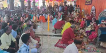 দুর্গাপূজা ২০২৬ : রাজ আমলের রীতি মেনে মহানবমীতে  ৯ কুমারী মায়ের পুজো হল বর্ধমানের সর্বমঙ্গলা মন্দিরে