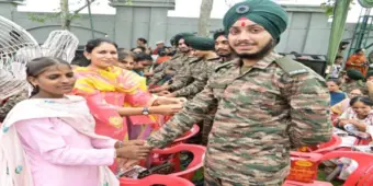 'Rakhi Sarhad Ke Naam' Celebrated at Asafwala War Memorial, 800 Army Personnel Tied Rakhis