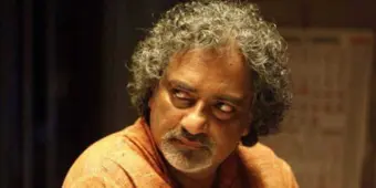 'ഞാനും സുഹൃത്തുക്കളും ആണും പെണ്ണും പൂര്‍ണനഗ്നരായി അഭിനയിച്ച നാടകത്തിന് സാക്ഷിയായിട്ടുണ്ട്, നാടകം ആവശ്യപ്പെടുന്ന സാഹചര്യം മാത്രമാണ് നഗ്നത. അത് ആസ്വദിക്കുവാൻ കലാപരമായ ശിക്ഷണം വേണം" ജോയ് മാത്യു