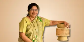 कलासक्त मनाचा सेवाधर्म...