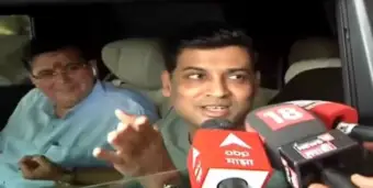 'पैसे माझ्यापर्यंत पोहोचलेच नाहीत'; ५०० कोटींच्या आरोपावर श्रीकांत शिंदेंचा टोला