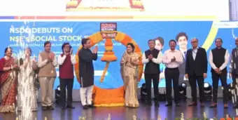 परदेशातील कौशल्य प्रशिक्षण आणि रोजगारासाठी ६०० युवकांना मदत; सोशल स्टॉक एक्स्चेंजवरील ऐतिहासिक उपक्रमाला नाबार्डचे पाठबळ