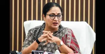 ദുര്‍ഗ്ഗാ പദ്ധതി: ദല്‍ഹി സര്‍ക്കാര്‍ 1170 സ്ത്രീകള്‍ക്ക് പിങ്ക് ഓട്ടോ റിക്ഷകള്‍ നല്‍കാൻ തീരുമാനിച്ചു