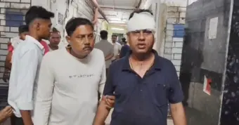 মেদিনীপুরে গুলি চালিয়ে স্বর্ণ ব্যবসায়ীদের ব্যাগ ছিনতাই, রক্তাক্ত দুই ভাই; শহরে চাঞ্চল্য