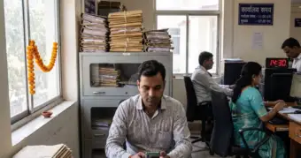 केंद्रीय कर्मचाऱ्यांना दिवाळीचा बोनस जाहीर; खात्यात जमा होणार ६,९०८ रुपये