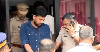 അര്‍ജുൻ ആയങ്കി റിമാൻഡില്‍; തലശ്ശേരി സ്‌പെഷ്യല്‍ സബ് ജയിലിലേക്ക് മാറ്റി