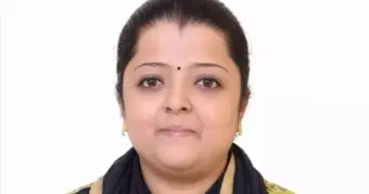കൊച്ചിയില്‍ ബസില്‍ നിന്ന് തെറിച്ചുവീണ് യുവതി മരിച്ചു