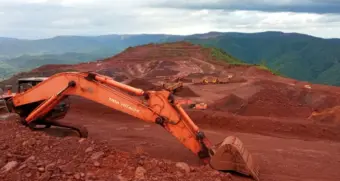 Congress govts in South to challenge mining law in SC