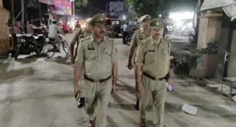 पत्नी से मारपीट कर रहा था हैवान, बीच बचाव करने पहुंचे पिता तो चाकू घोंपकर ले ली जान