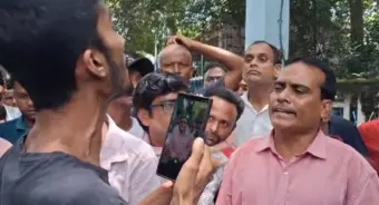 দুই শ্রমিকের মৃত্যু, ক্ষতিপূরণের দাবিতে হাসপাতালে বিক্ষোভ