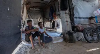 Middle East: 94 per cent need shelter in Gaza, Israel ramps up demolitions in Lebanon