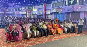 જામનગરમાં વિશ્વ હિન્દુ પરિષદ દ્વારા અંબિકા ગરબી મંડળમાં શસ્ત્ર પૂજન...