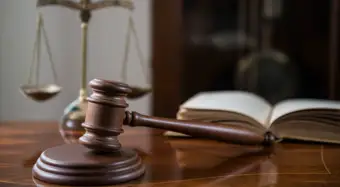 നൂറുരൂപ നല്‍കാത്തതിന് ക്രൂരത; യുവാവിനെ കൊലപ്പെടുത്തിയ പ്രതിക്ക് ജീവപര്യന്തവും പിഴയും