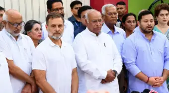 ഗ്യാനേഷ് കുമാറിനെ പ്രതീകാത്മകമായി പരസ്യവിചാരണ നടത്താൻ 'ഇന്ത്യ' സഖ്യം; മഹാറാലി നവംബര്‍ 1-ന്