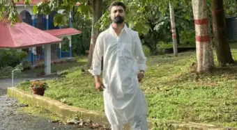 കാശ്മീരില്‍ നിന്നുള്ള എസ്‌എഫ്‌ഐക്കാരൻ; കോന്നിയിലെ കോളേജ് യൂണിയൻ ചെയര്‍മാനായി ഷാക്കിര്‍