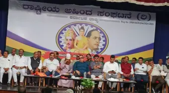 ಸಿದ್ದರಾಮಯ್ಯ ಅವರು ಪರ್ಯಾಯ ಅಹಿಂದ ನಾಯಕನ್ನು ಬೆಳೆಸಲು ಮುಂದಾಗಬೇಕು : ಸಿ.ಎಂ.ಇಬ್ರಾಹಿಂ