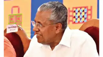തദ്ദേശ ഉപതിരഞ്ഞെടുപ്പ് ഫലം ചെങ്കൊടിക്കുതിപ്പെന്ന് പിണറായി; യുഡിഎഫ് സര്‍ക്കാരിനുള്ള ജനങളുടെ തിരിച്ചടിയെന്നും പ്രതിപക്ഷ നേതാവ്