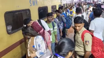 রাতের ট্রেনে মালদা টাউন স্টেশনে ৩১ বাংলাদেশি, রাখা হল হোল্ডিং সেন্টারে।