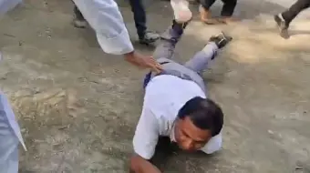 প্রধান শিক্ষককে বেধড়ক পেটাল ছাত্ররা, জলপাইগুড়ি স্কুলে চরম উত্তেজনা, শুরু তদন্ত