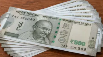 नौकरीपेशा लोगों की मौज! मोदी सरकार के नए लेबर कोड ने बदल दिए सैलरी मिलने के सारे नियम