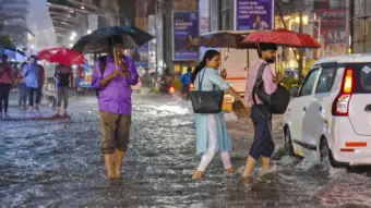 Orange alert in 10 districts; More showers expected in Kerala
