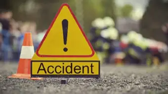 ROAD MISHAP : ಬೆಂಗಳೂರು ಎಕ್ಸ್ಪ್ರೆಸ್ವೇನಲ್ಲಿ ಕಾರು ಪಲ್ಟಿ - ಇಬ್ಬರ ಸಾ*ವು, ಐವರಿಗೆ ಗಾಯ