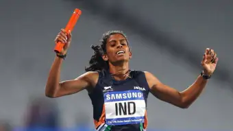 ಚಿನ್ನದ ಪದಕ ಗೆದ್ದರೂ ಅಭಿನಂದಿಸುವ ಸೌಜನ್ಯ ತೋರದ ಕರ್ನಾಟಕ ಸರ್ಕಾರ:ಅಪ್ಪಟ ಕನ್ನಡತಿ ಪೂವಮ್ಮಗೆ ರಾಜ್ಯದಲ್ಲಿ ಸಿಗದ ಮನ್ನಣೆ- ಚಿನ್ನ ಗೆದ್ದ ಸಾಧಕಿಯನ್ನು ಅಭಿನಂದಿಸದ ಸರ್ಕಾರದ ವಿರುದ್ಧ ಕ್ರೀಡಾ ಪ್ರೇಮಿಗಳ ಆಕ್ರೋಶ
