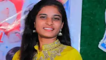 20 കാരിയായ എൻജിനീയറിങ് വിദ്യാര്‍ഥിനിയെ കീടനാശിനി കുടിപ്പിച്ച്‌ കൊലപ്പെടുത്തി, ആത്മഹത്യാ കുറിപ്പ്  നിര്ബന്ധിച്ചെഴുതിപ്പിച്ചു: അധ്യാപകൻ അറസ്റ്റില്‍