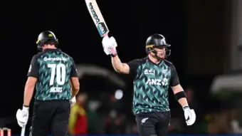 IND vs NZ 1st T20: न्यूजीलैंड ने भारत को दिया 226 रन का लक्ष्य, ग्लेन फिलिप्स ने ठोके नाबाद 82 रन
