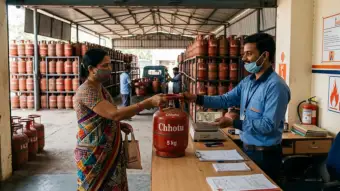 வாடிக்கையாளர்களுக்கு அசத்தல் சலுகை! இனி சிலிண்டரை திரும்ப கொடுத்தால் ரூ.500 கிடைக்கும்..!