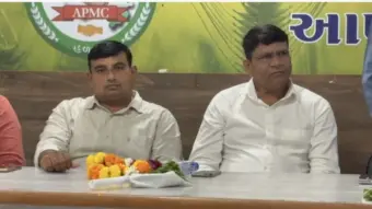 હળવદ માર્કેટિંગ યાર્ડમાં નવા ચેરમેન-વાઇસ ચેરમેનનો ભવ્ય અભિવાદન સમારોહ