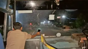 ഹെഡ്‌ലൈറ്റ്  ഇല്ലാത്ത  ബസ്  മൊബൈല്‍  വെളിച്ചത്തില്‍  ഓടിച്ചു, ഡ്രൈവര്‍ക്കെതിരെ  നടപടിയെടുത്ത് കെകെആര്‍ടിസി