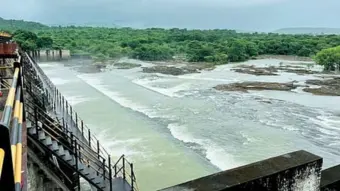 पुण्याची तहान भागली ! खडकवासला, चासकमान, मुळशीतून पाण्याचा विसर्ग, नागरिकांना सतर्कतेचा इशारा