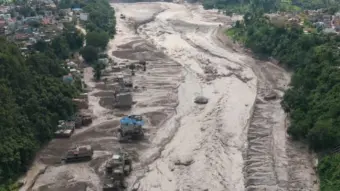 नेपाळच्या महापुरात महाराष्ट्रातील 9 भाविकांचा संपर्क तुटला
