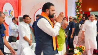 100 दिन पूरे होने पर NDA सरकार का रिपोर्ट कार्ड जारी, 11,464 करोड़ की 2,476 विकास परियोजनाओं की सौगात