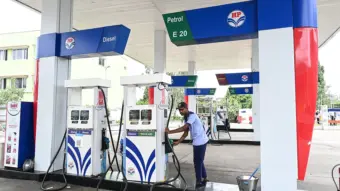 E20 reduces fuel economy by 3 - 5% in some vehicles, says govt amid row over blending