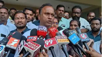 రేవంత్ రెడ్డిని పొగిడిన కోమటిరెడ్డి రాజగోపాల్ రెడ్డి