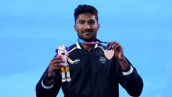 नेशनल स्पोर्ट्स अवॉर्ड्स में बड़ा सरप्राइज: अर्जुन अवॉर्ड लिस्ट में कोई क्रिकेटर नहीं, पी. गोपीचंद की बेटी को मिला सम्मान - Sanjeevni Today