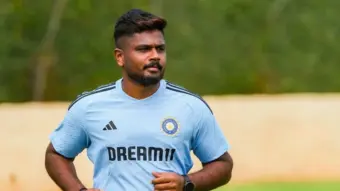 'ആരോടും മത്സരിക്കാനില്ല, ആത്മവിശ്വാസത്തോടെ മുന്നോട്ടുപോകും'; 2028ലെ ലോകകപ്പിനെക്കുറിച്ച്‌ സഞ്ജു സാംസണ്‍