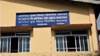 সিতং হোমস্টে-তে অগ্নিকাণ্ডের ঘটনায় মালিক ও ব্যবস্থাপকসহ চারজনকে গ্রেপ্তার করে চার দিনের পুলিশি হেফাজতে পাঠানো হয়েছে।