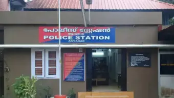 ആര്യനാട് സിഐയെ ഇരുമ്പ് കസേര കൊണ്ട് തലയ്ക്കടിച്ചു യുവാവ്