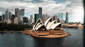 Australia Student Visa Rules: હવે ઓસ્ટ્રેલિયામાં સ્ટુડન્ટ વીઝા પર પરિવારને સાથે લઈ જવા પર પ્રતિબંધ, જાણો નવા નિયમો