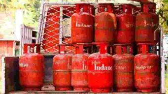 LPG Cylinder Price July 28 Update: 1 अगस्त से बदल सकते हैं रसोई गैस के दाम! बुकिंग से पहले जानें दिल्ली, लखनऊ और पटना समेत 10 बड़े शहरों के ताजा रेट