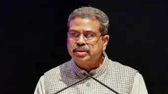 ধর্মেন্দ্র প্রধানের ইস্তফাপত্রে তোলপাড়, বড় সিদ্ধান্ত নিয়ে বিস্ফোরক দাবি!