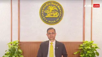 UPI MDR: RBI Governor Sanjay Malhotra Says Small Fee Unlikely To Hit Transaction Volumes