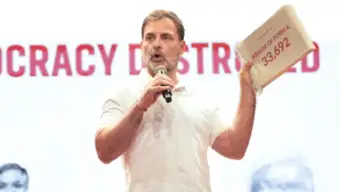 പ്രതിപക്ഷത്തിനു കരുത്തേകി  സുപ്രീംകോടതി നിഗമനങ്ങള്‍