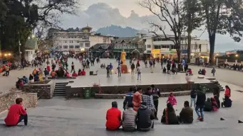 পুজোয় আলো ঝলমলে পাহাড়! দার্জিলিং-ম্যালের নতুন সাজে বরাদ্দ ৫৭ কোটি