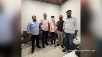 Vigilance Bureau nabs Patwari red handed accepting bribe of Rs 30,000/-