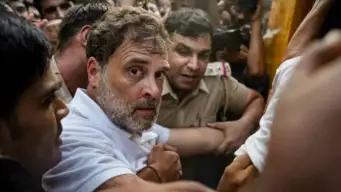 രാഹുല്‍ ഗാന്ധിയെ കസ്റ്റഡിയിലെടുത്തതില്‍ പ്രതിഷേധം; നാളെ രാജ്യവ്യാപകമായി കരിദിനം ആചരിക്കാൻ കോണ്‍ഗ്രസ്